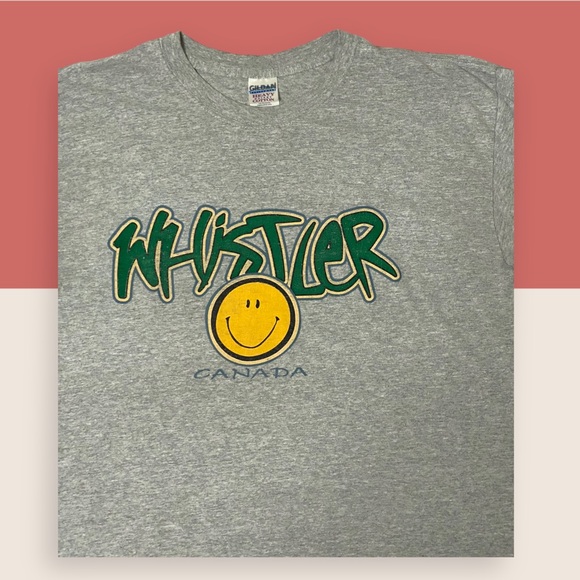 🙂 VTG WHISTLER TSHIRT SZ L GRAY SMILEY FACE - Picture 3 of 8